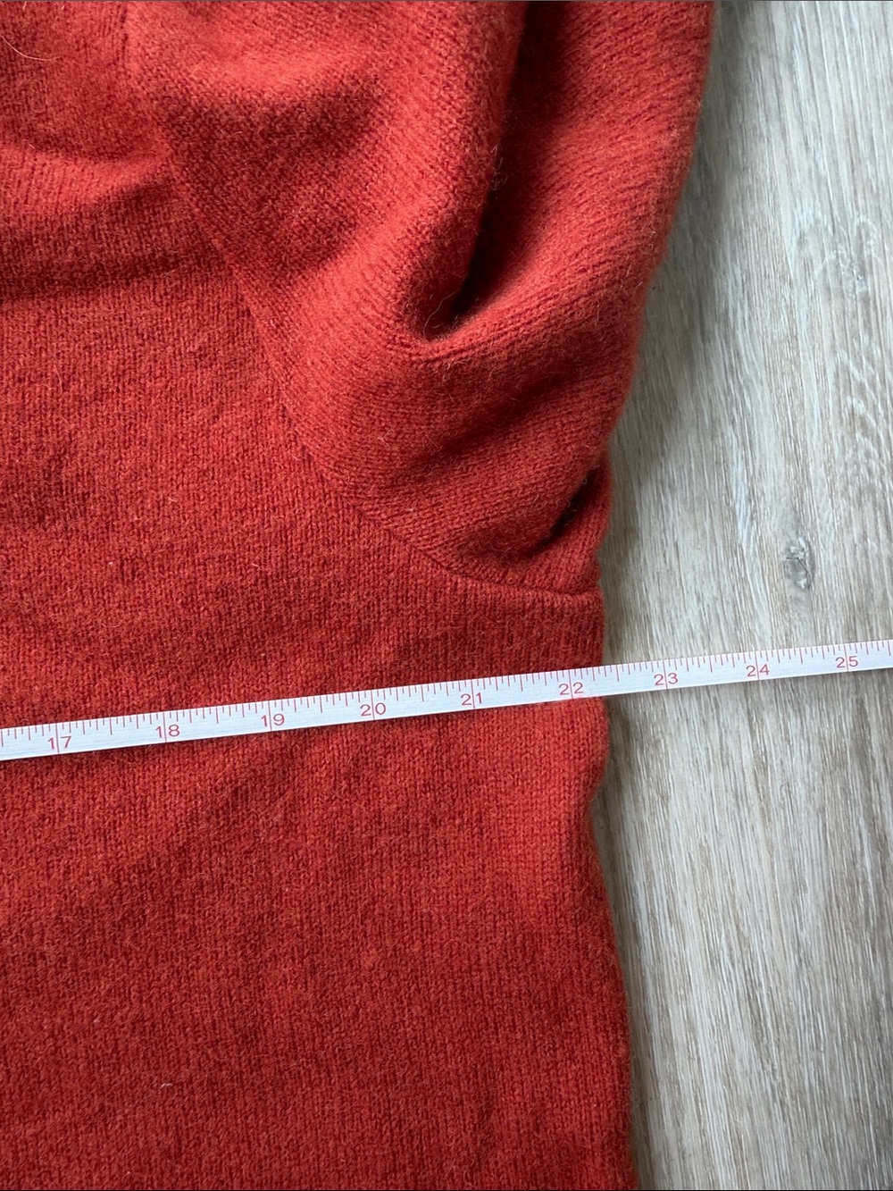 The North Face Men's Nuptse Crew Sweater - Picture 7 of 8